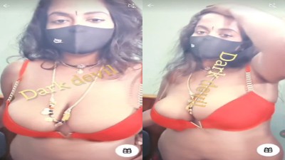 Chennai Aunty Item Live Boobs Pressing Sex Talk